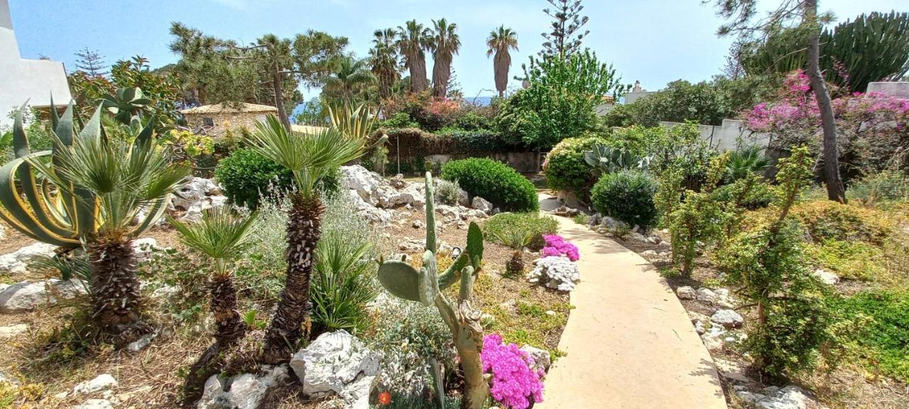 A Due Passi Dal Mare Con Piscina Villa Fontane Bianche Buitenkant foto